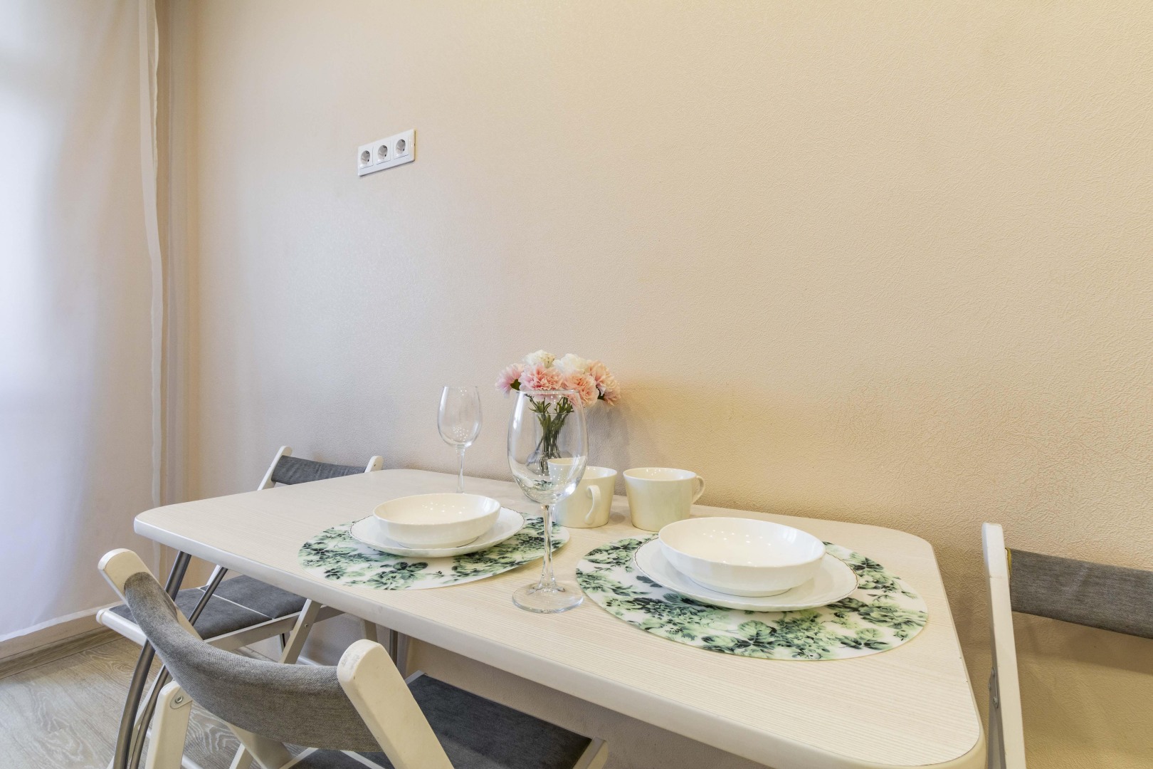 Квартира Евродвушка BeGuest Возле м. Ботаническая Для 4х Гостей