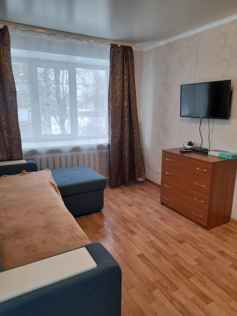 Квартира Проспект Космонавтов 12