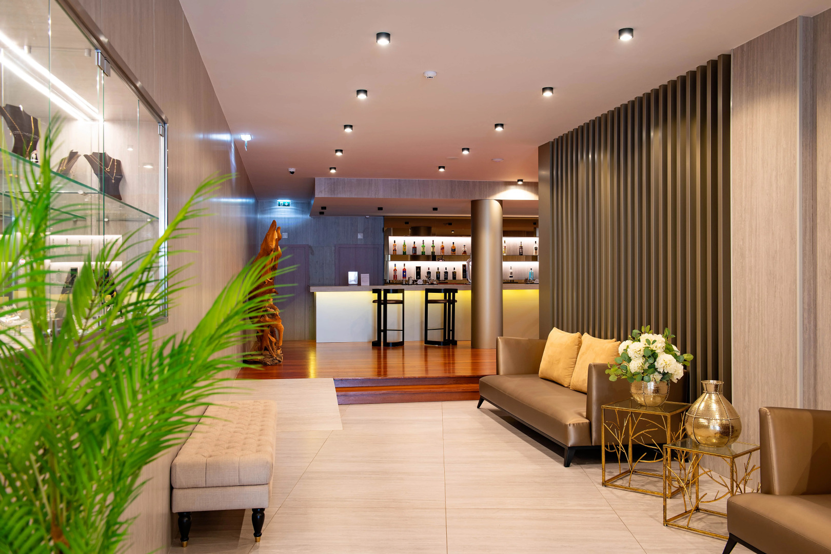 Отель Cristal Setúbal