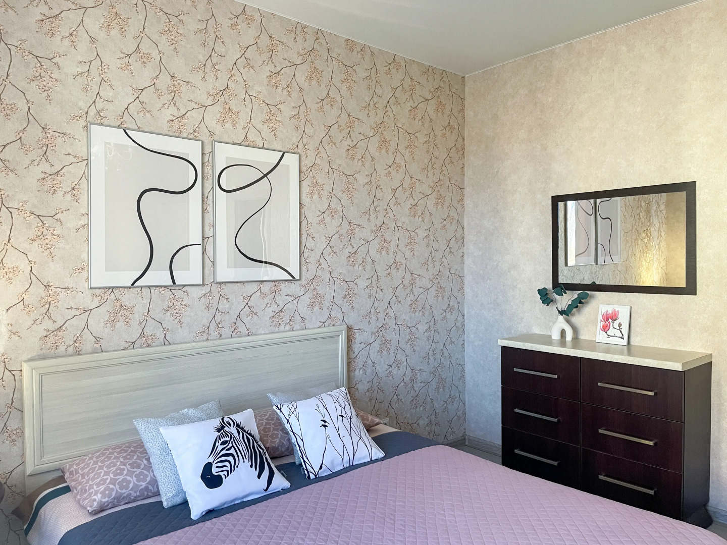 Апартаменты двухкомнатные Морская Familia