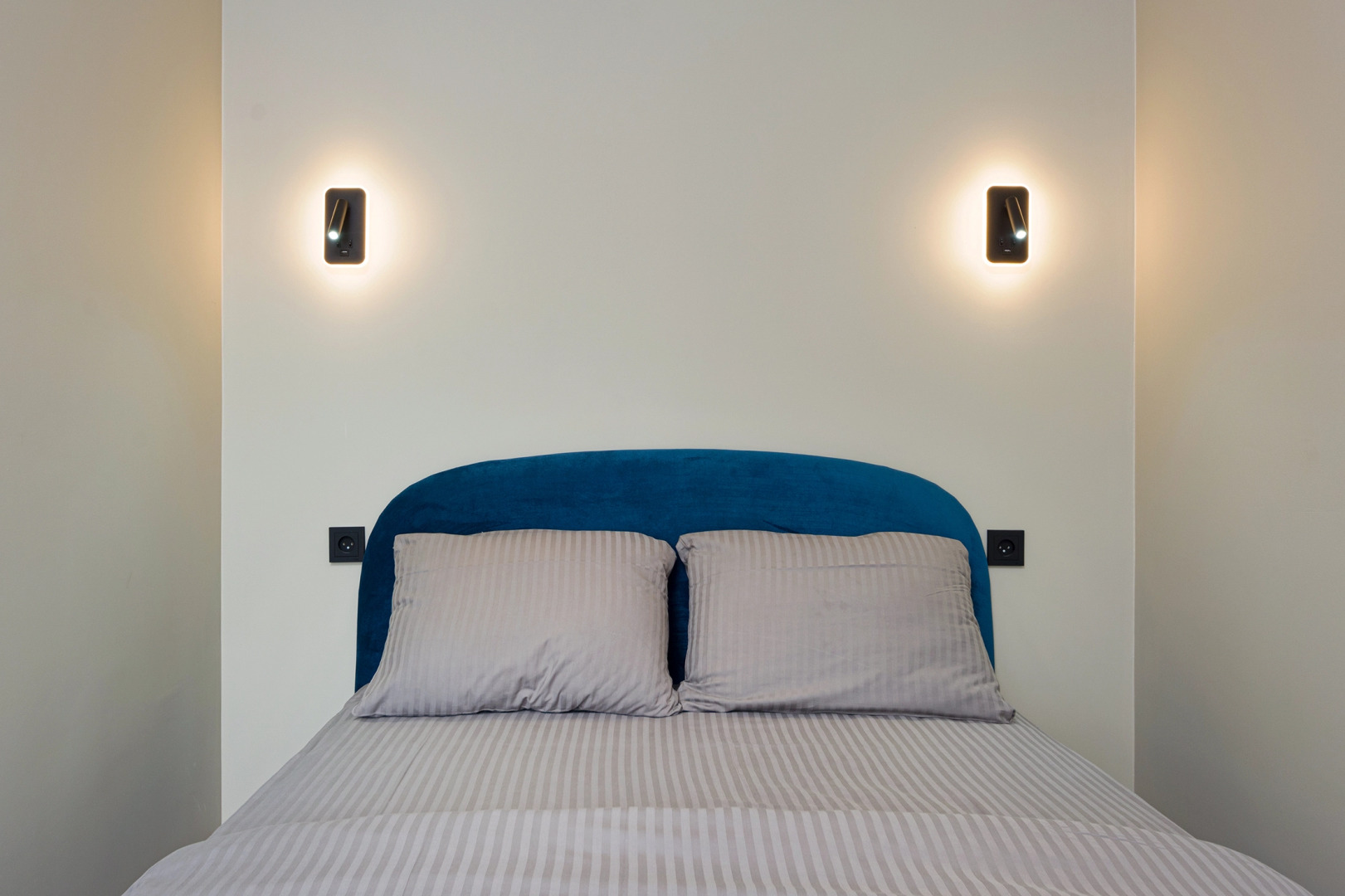 Частный Дом ШикаЛад Кмв с Зоной Отдыха на Улице