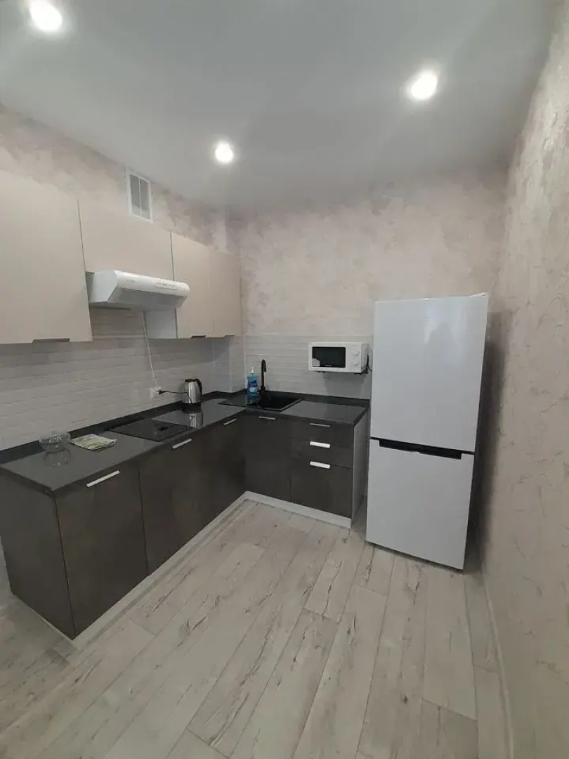 Квартира Комфортабельная на 50-летия Победы 10