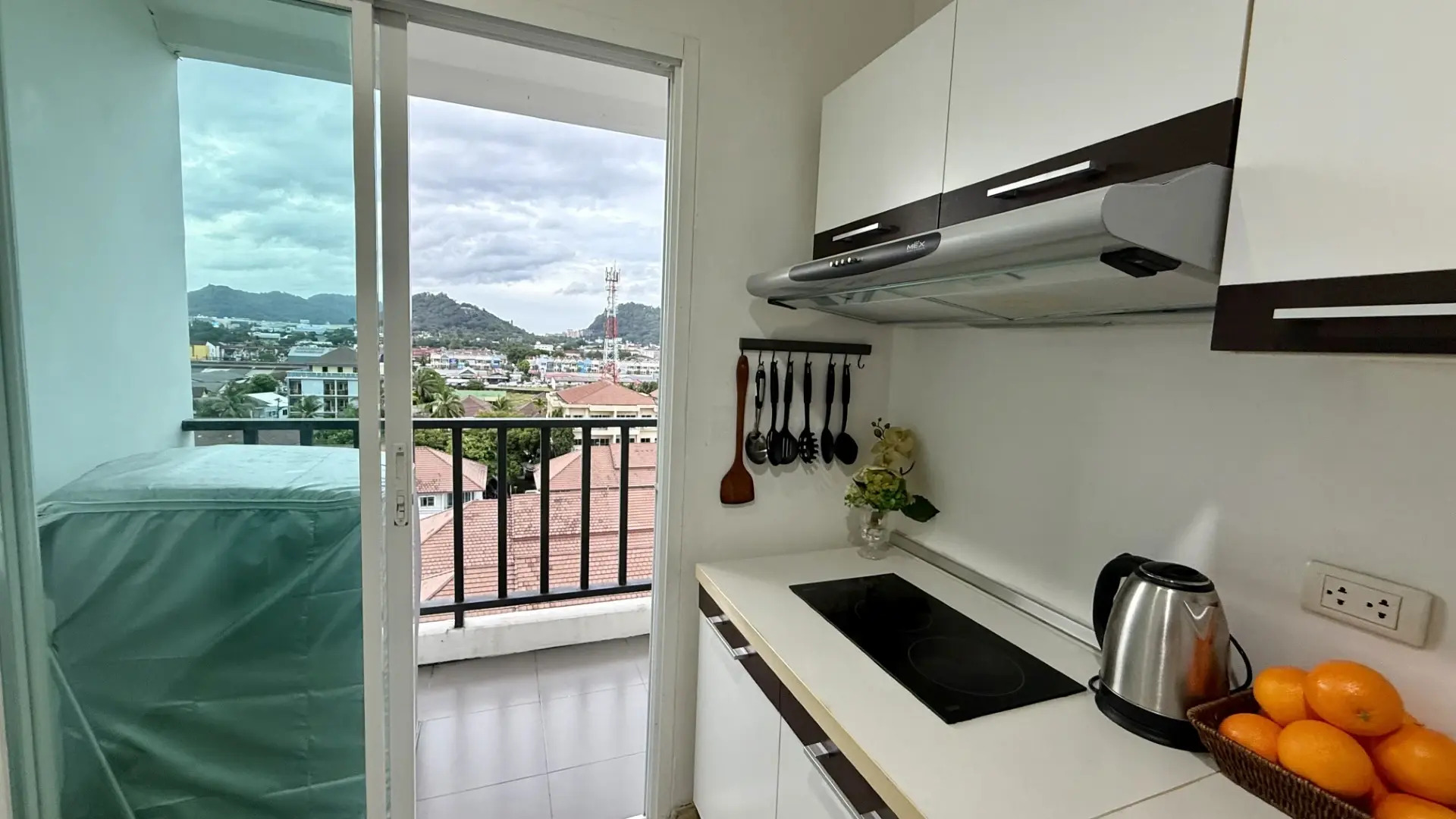 Квартира в комплексе The View Suanluang