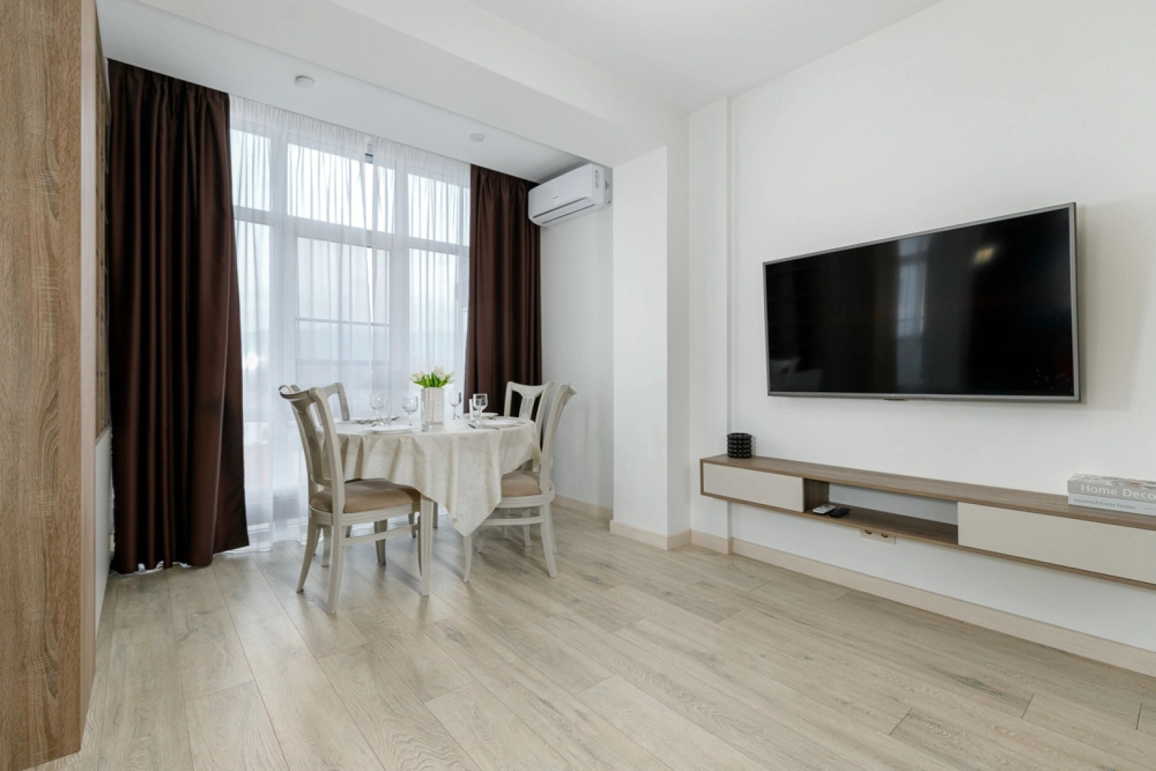 Апартаменты GeoApart Цветочная 30