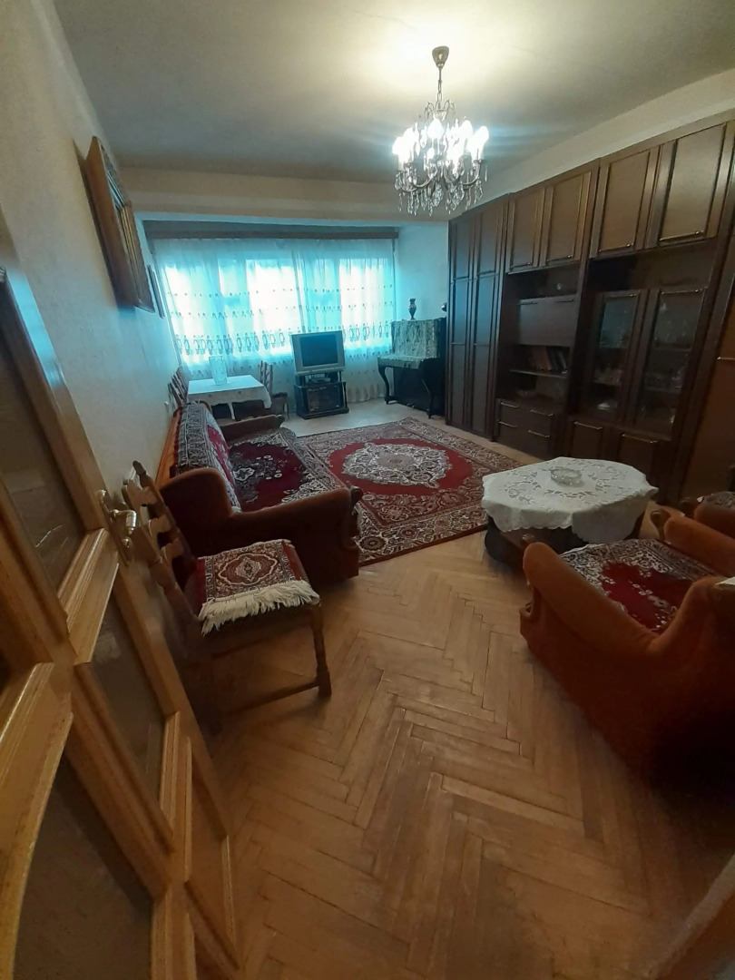 Ночлег и Завтрак (B&B) Apartment with Closed Parking