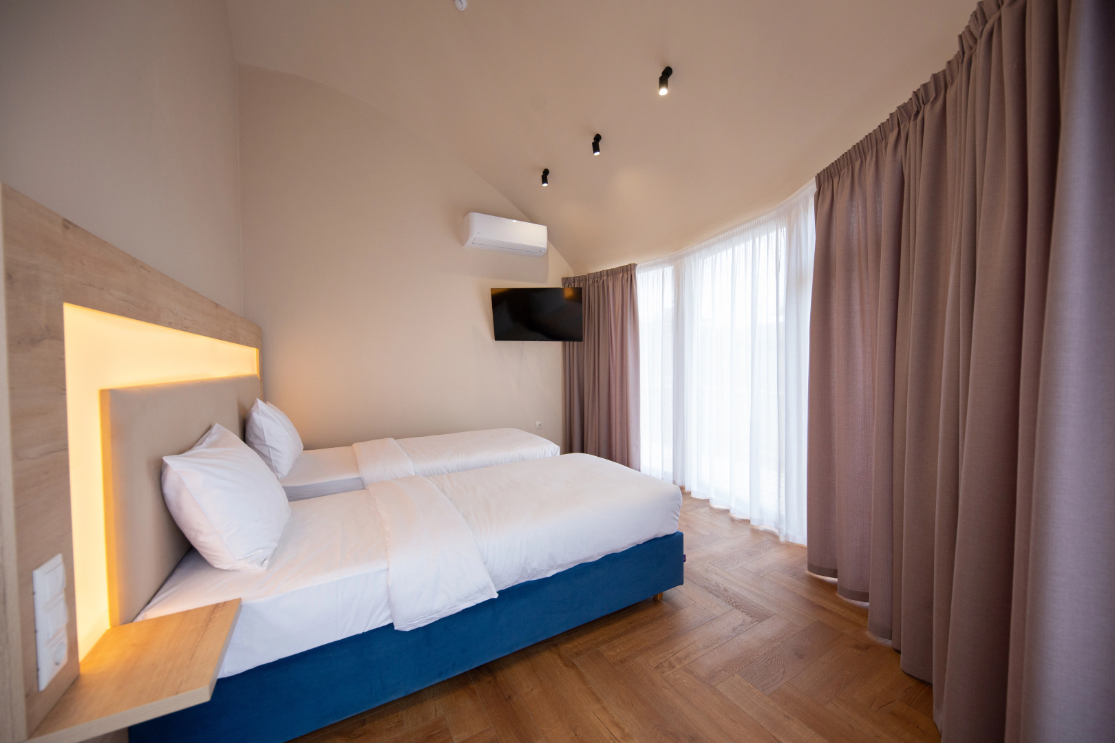 Глэмпинг Хотон