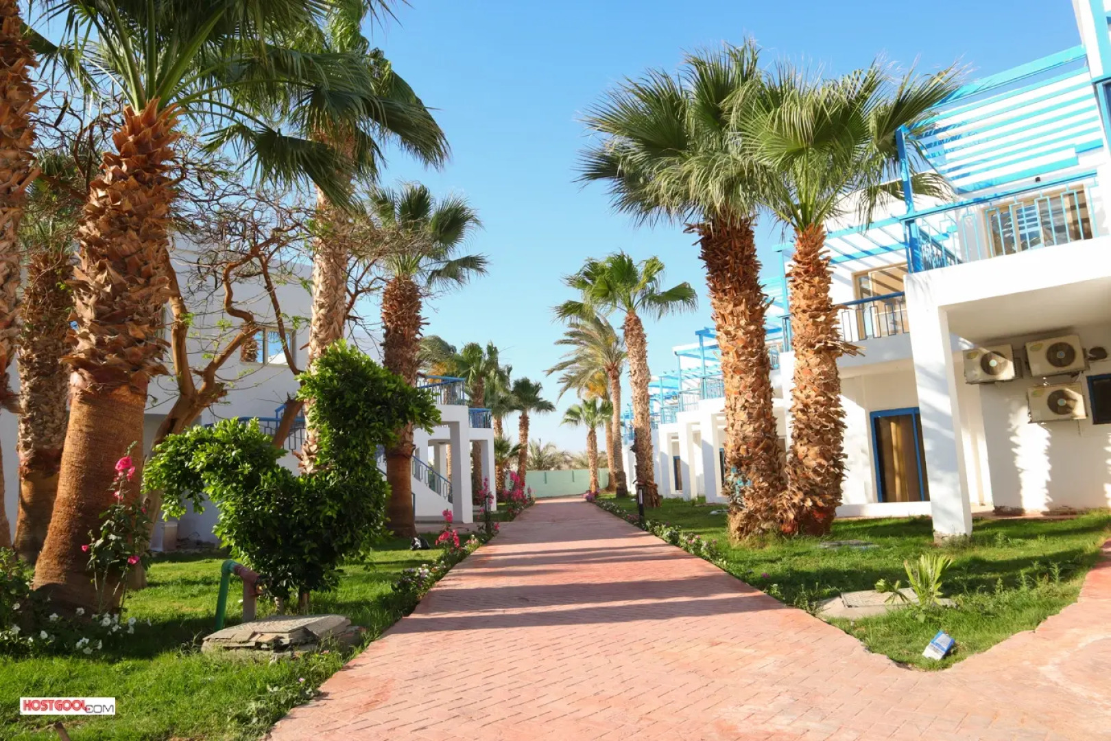 Hostgool Beach Chalets Mirage Bay Resort & Aqua Park