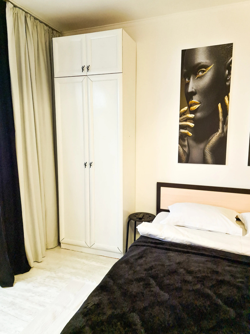 Апартаменты  Геологоразведчиков 16