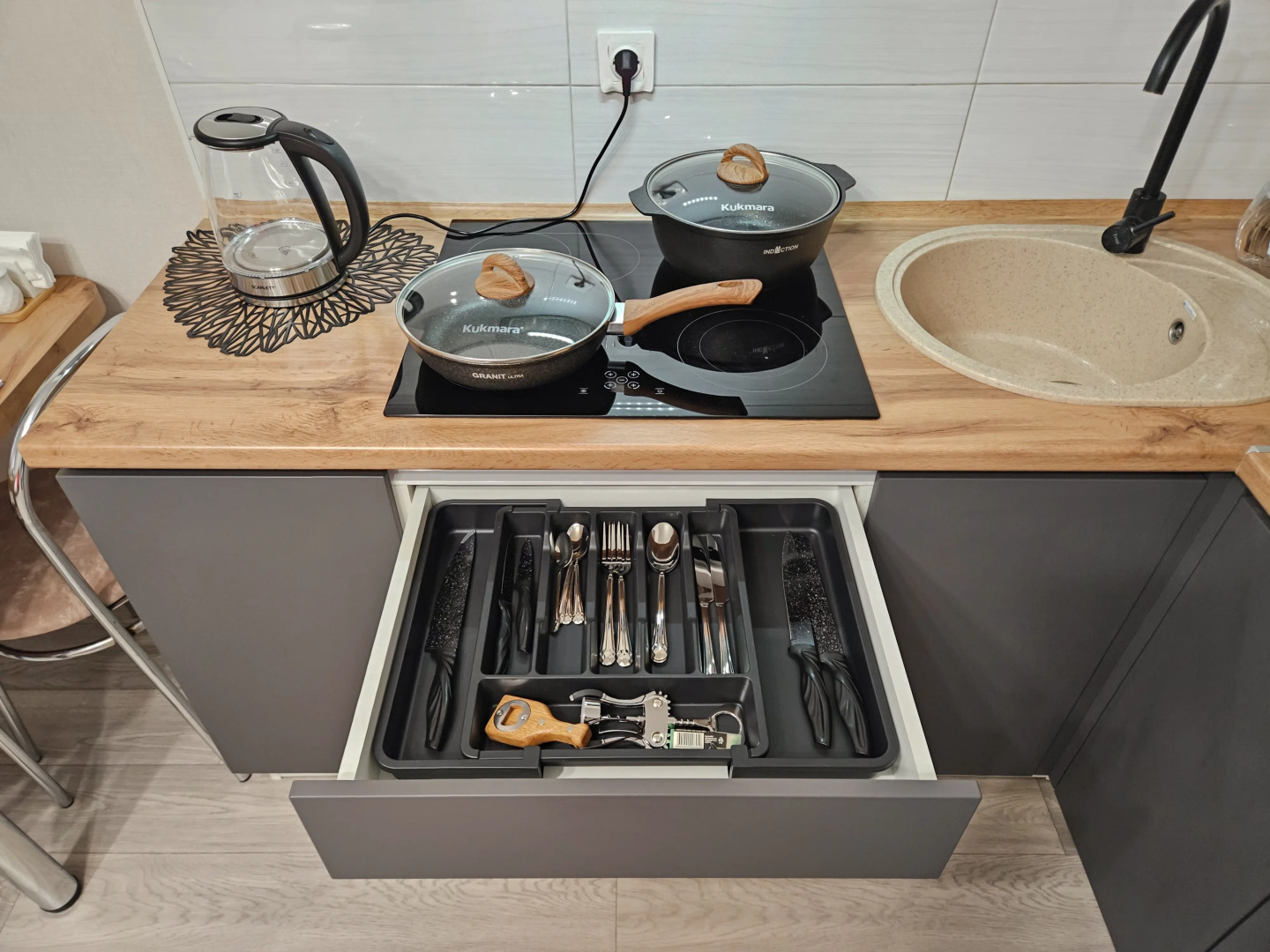 Квартира Уютная студия в тихом участке города