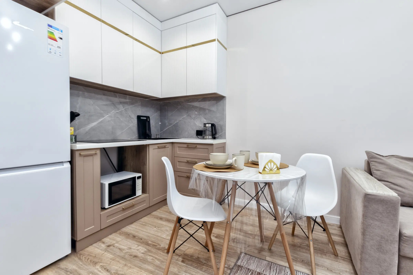 Апартаменты возле Хан-Шатыра — главной достопримечательности Астаны