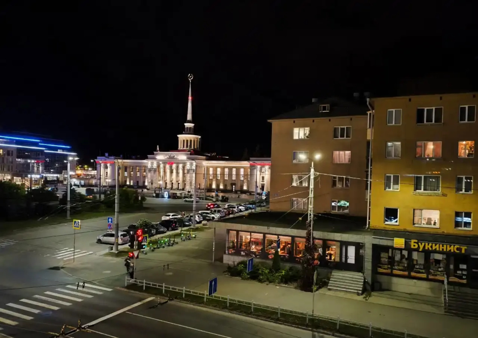 Квартира Арт-лофт в центре у вокзала