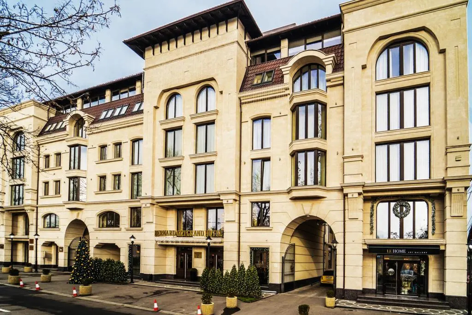 Гранд-Отель Bernardazzi