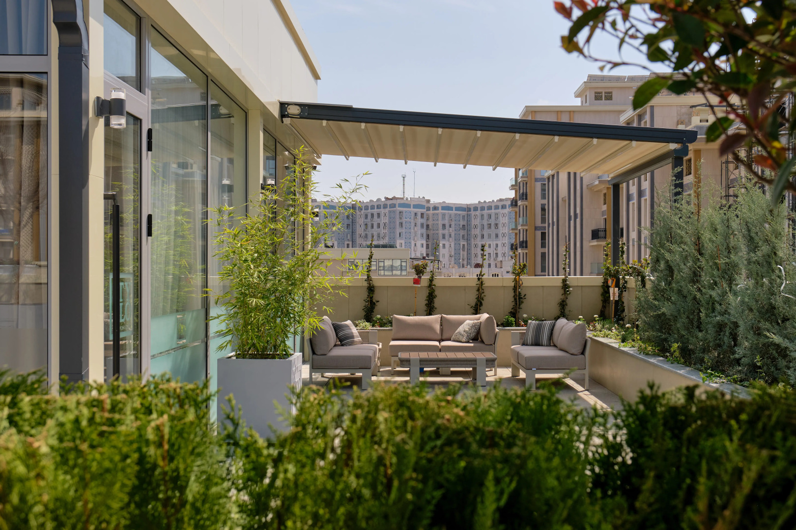 Апарт-отель Stylo Residences & Suites