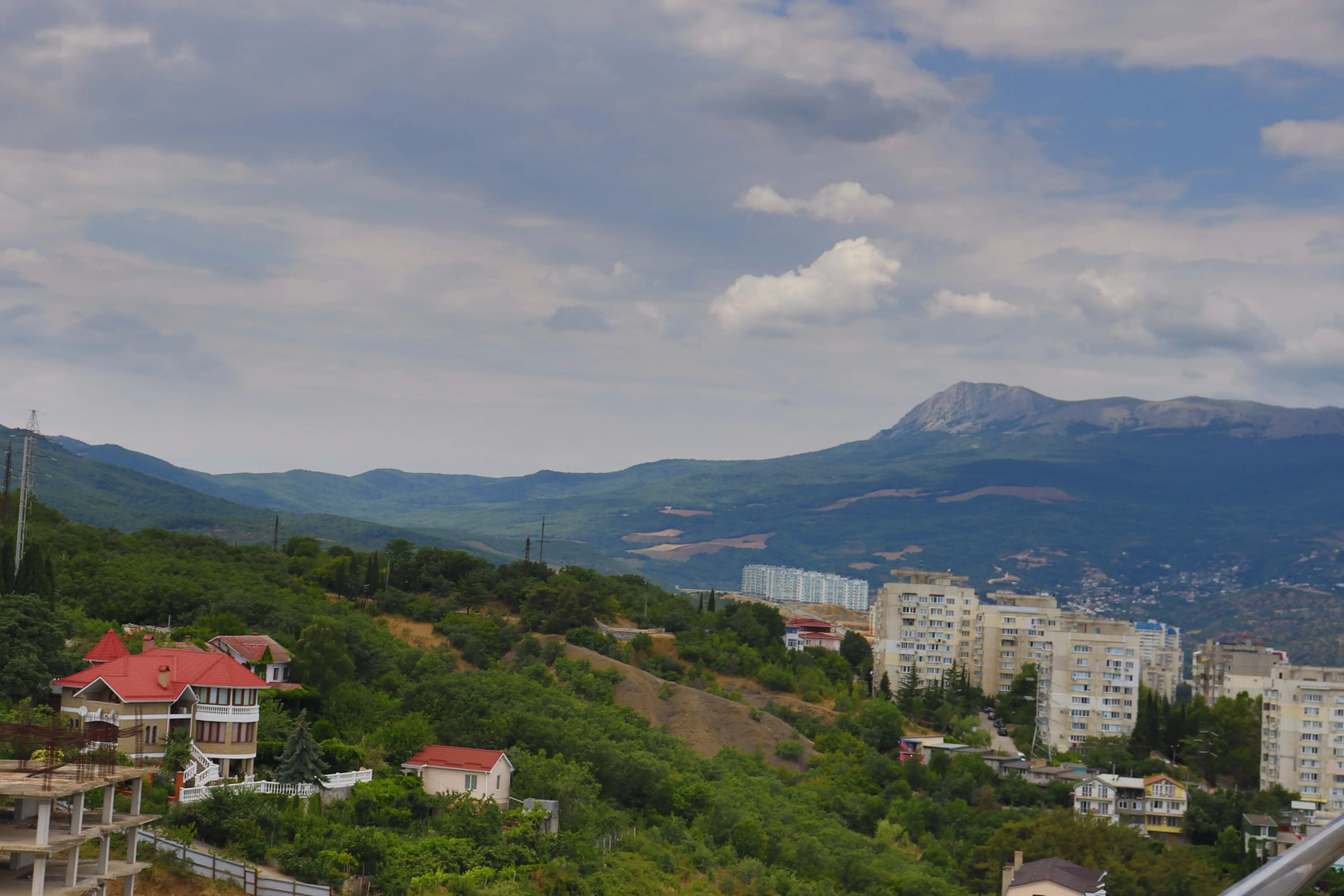 Квартира - студия в Алуште