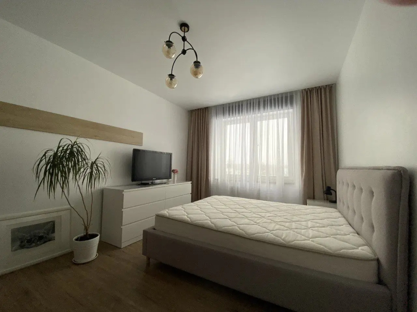 Квартира в кругу озер и моря