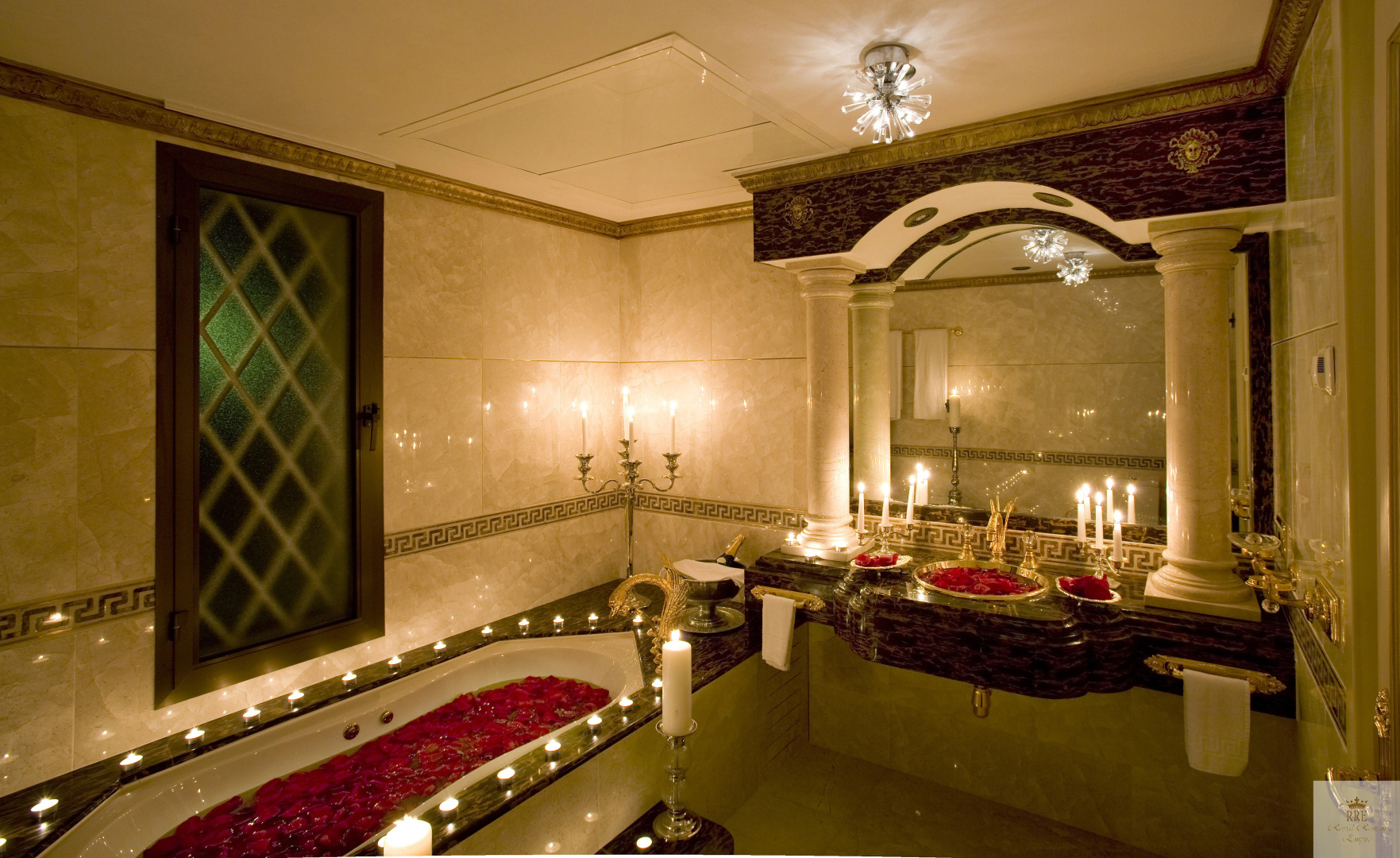 Вилла Royal Roman Empire