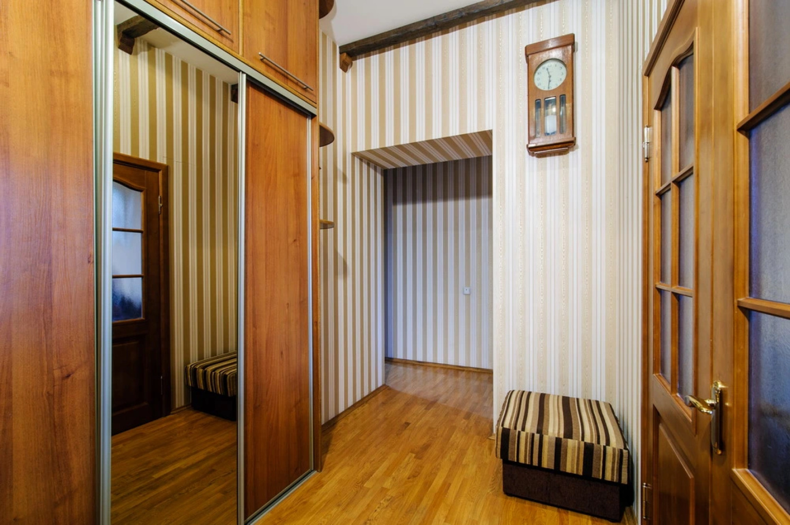 Апартаменты возле ГУМа