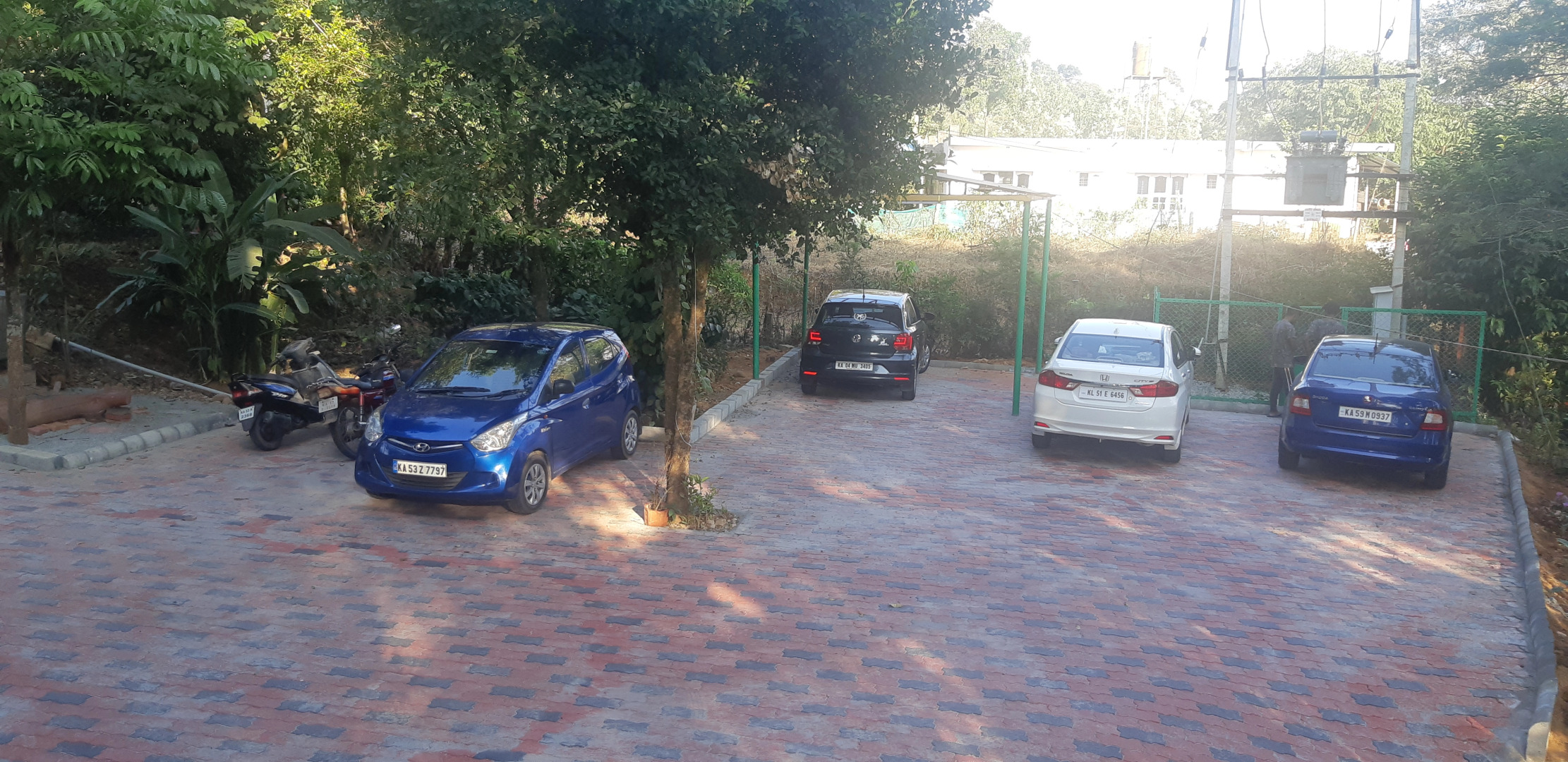 Отель Whispering woods coorg