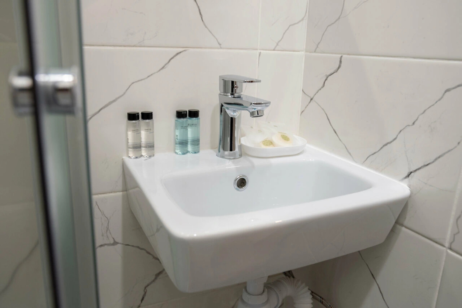 Отель Афина