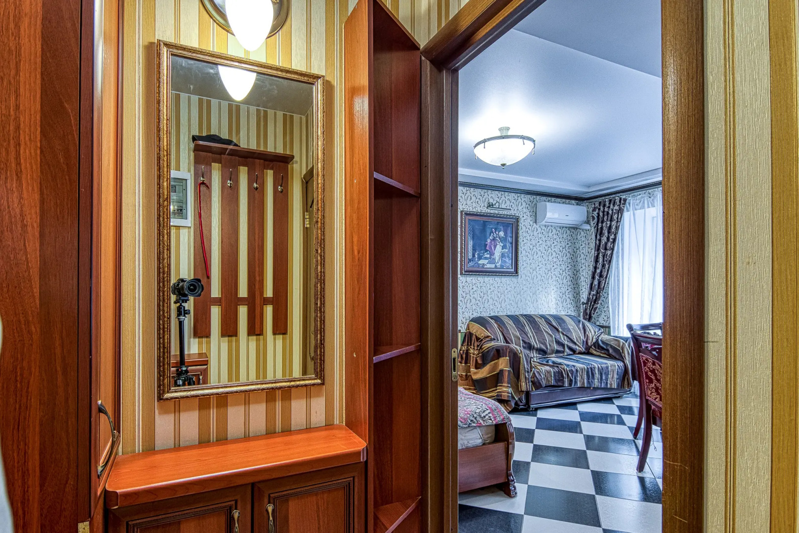 Апартаменты Квартира на Островского