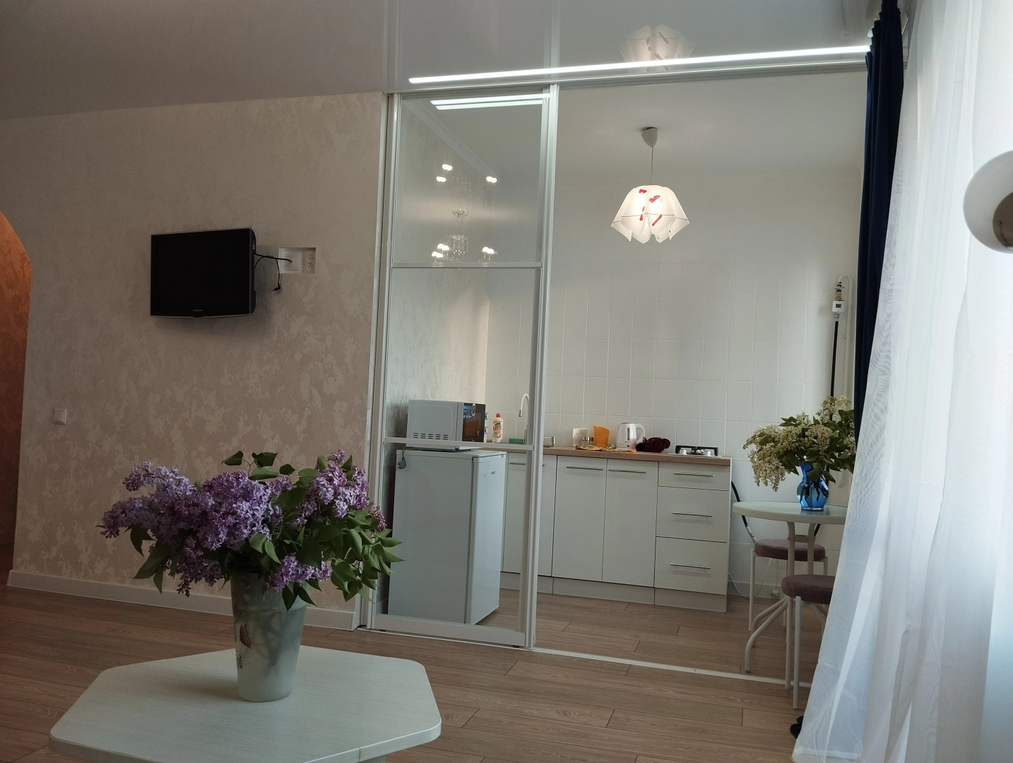 Квартира У главной площади Победы