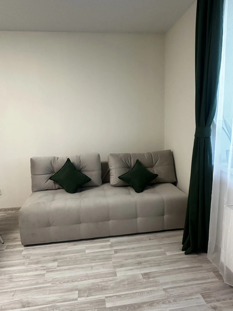 Квартира Уютная большая студия в новом ЖК