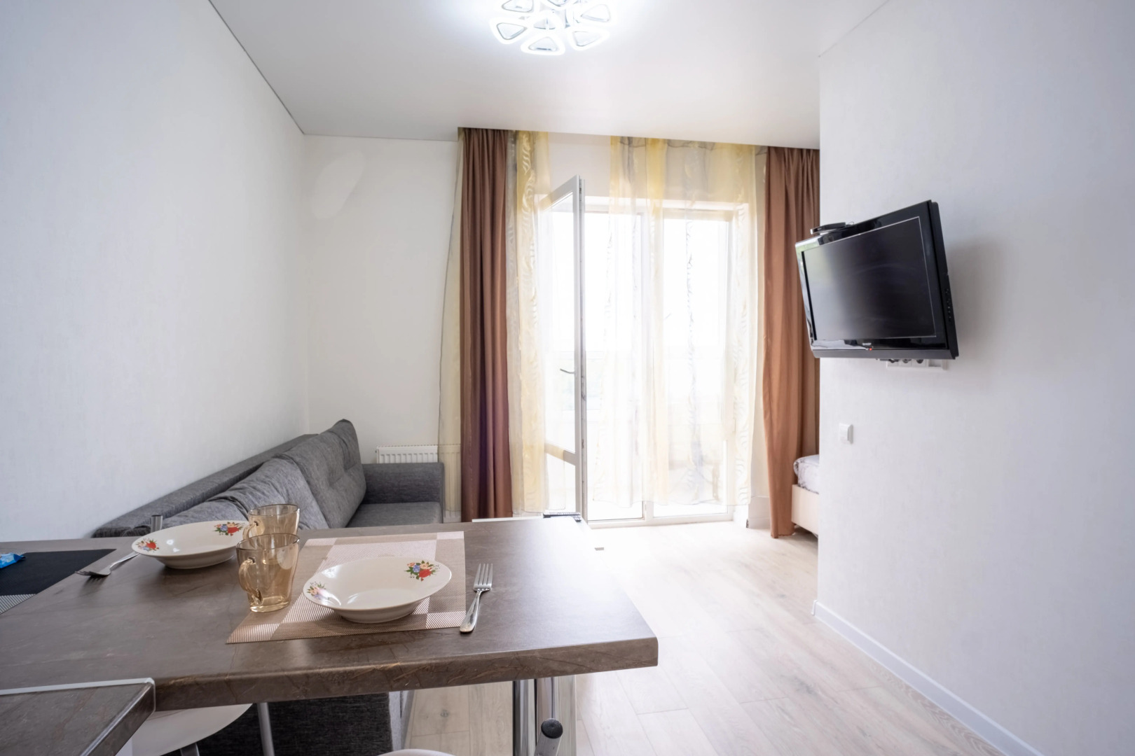 Апартаменты студия евро в элитном ЖК