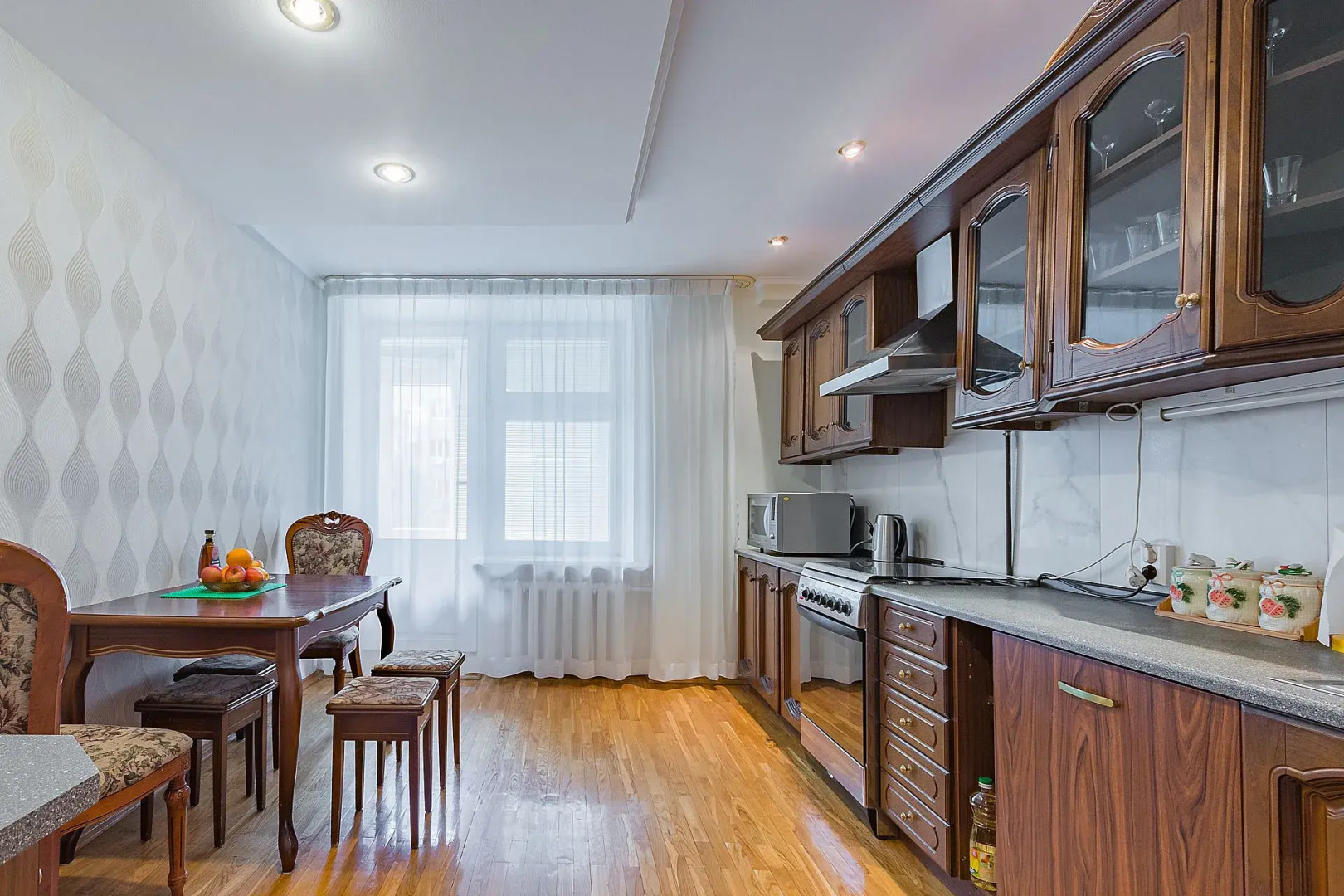 Апартаменты Огромные для комфортного размещения до 8 человек