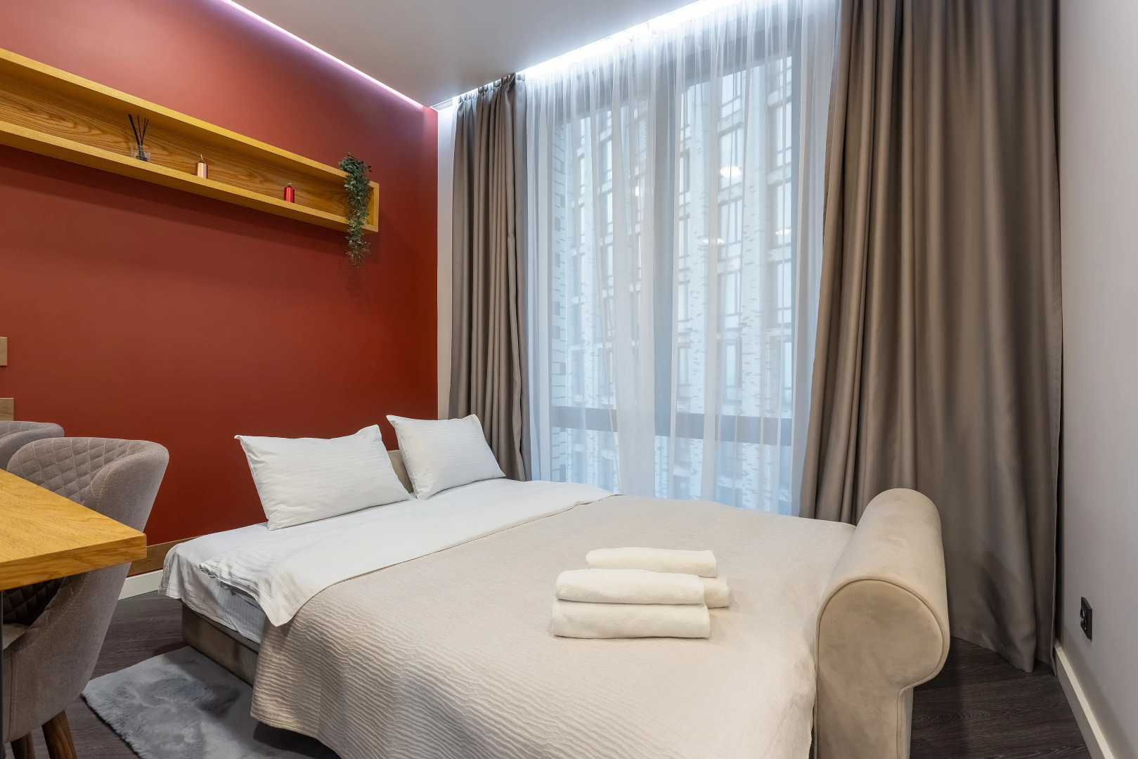 Апартаменты дизайнерские на 37 этаже