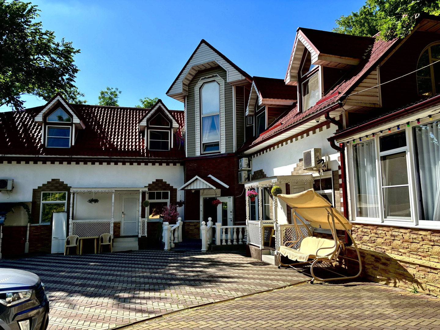 Гостевой дом Райский уголок