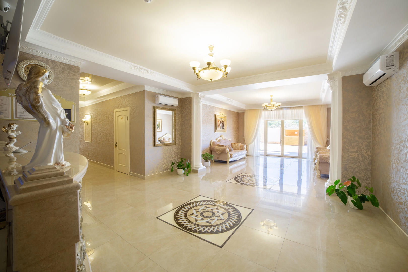 Отель Сильвия 3*