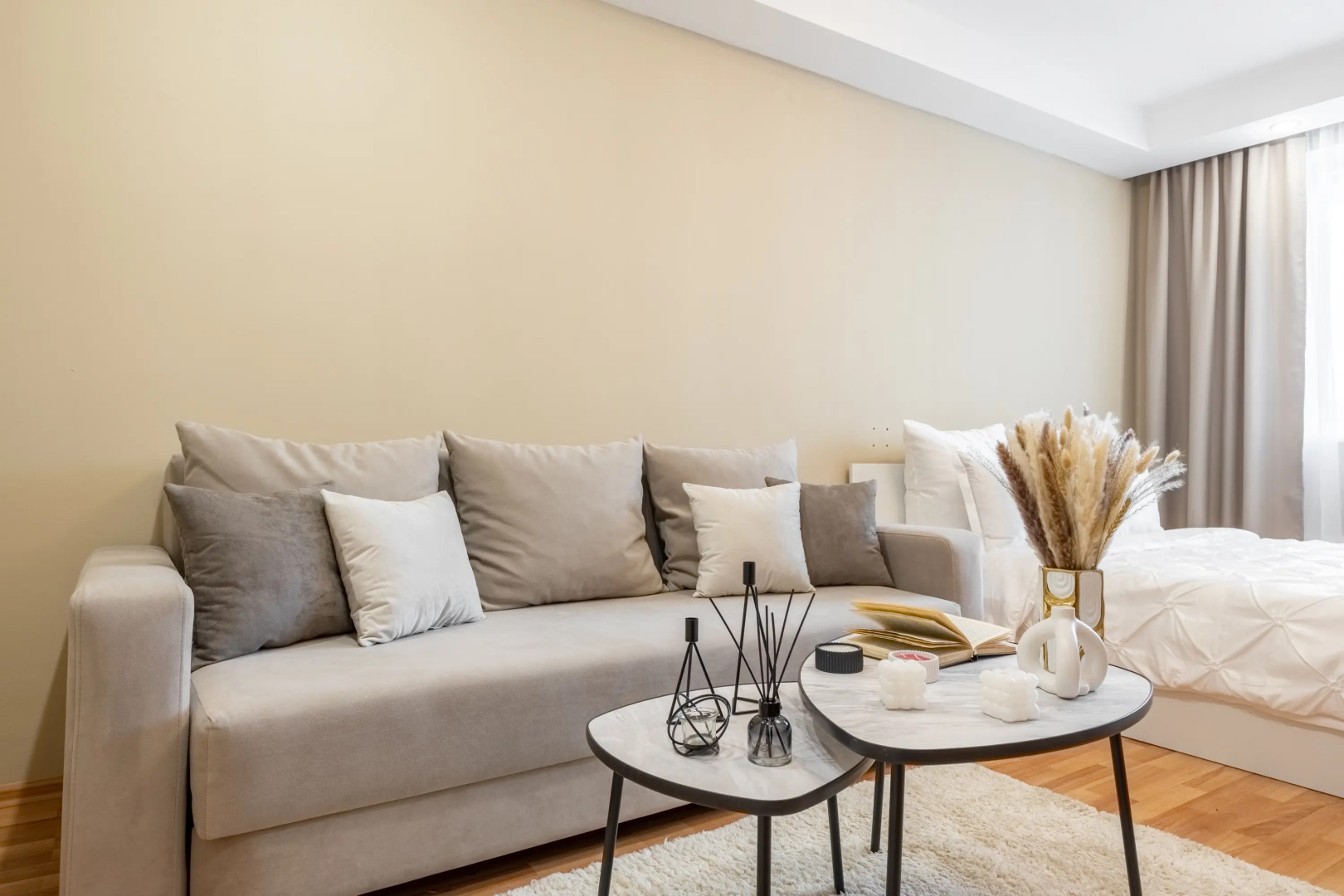 Апартаменты Комфорт на Амирхана Еники 4