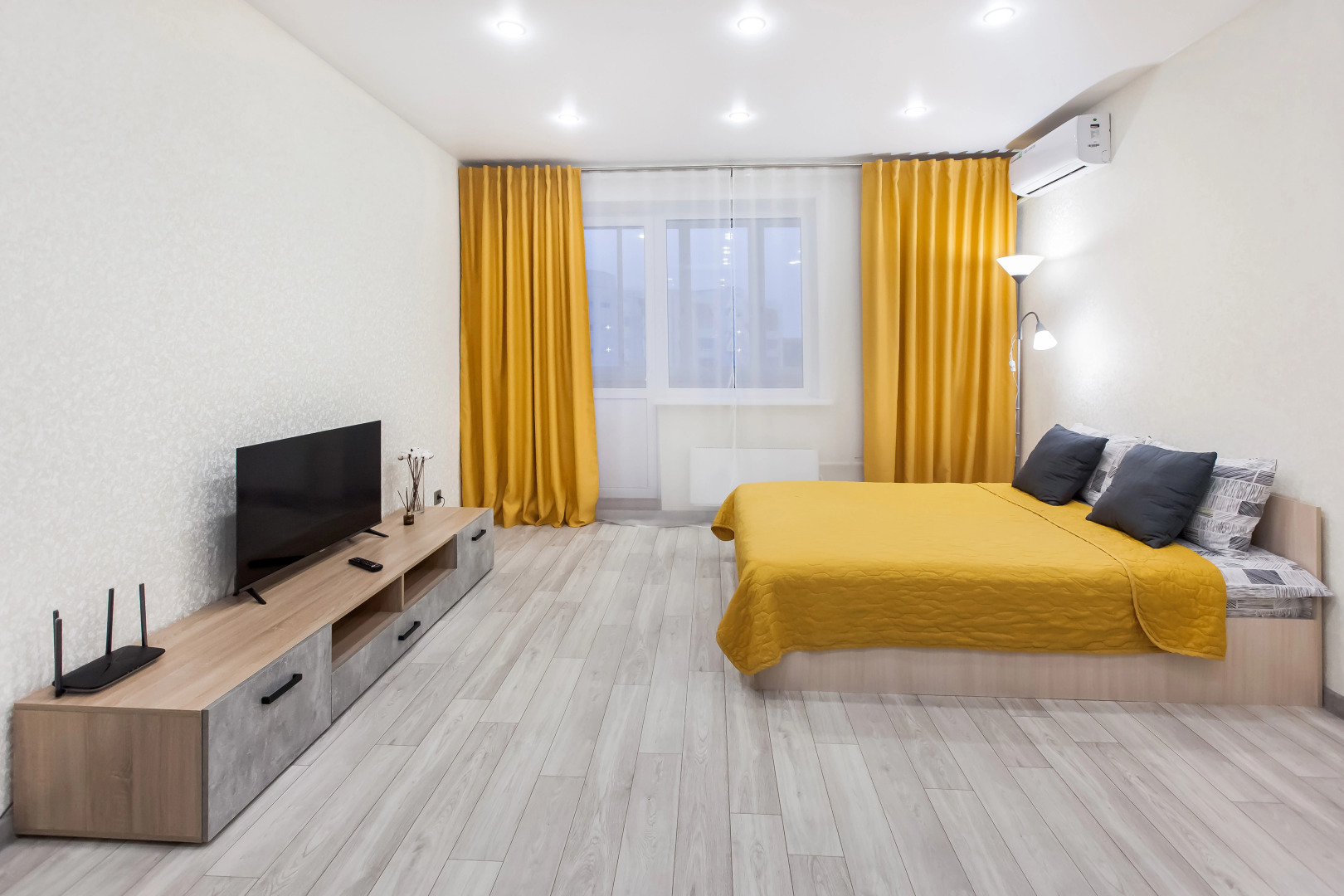 Квартира Однокомнатная Квартира в Центре Города с Видом на Лес