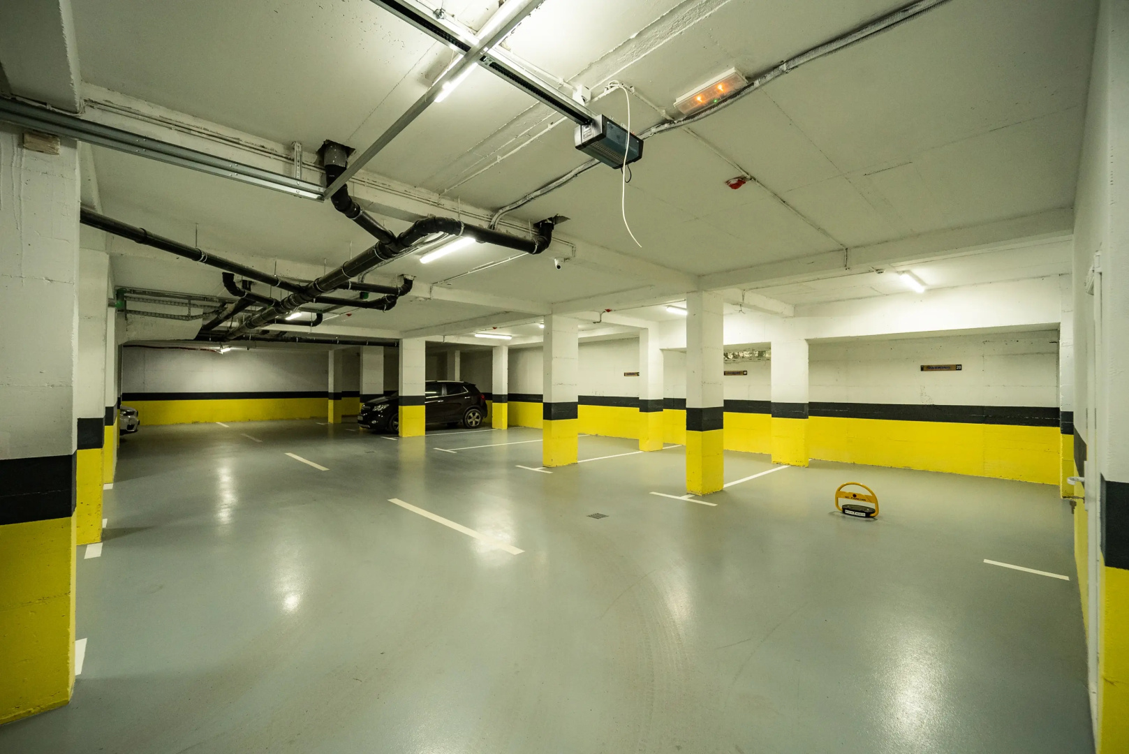 Апартаменты Modern Mountain CENTRAL 18 + garage
