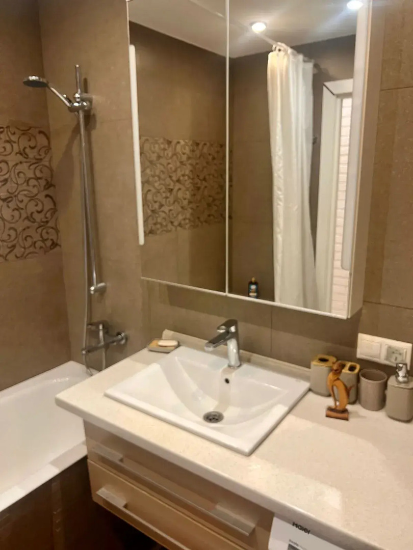 Квартира возле метро Ольховая Dayker City Apartments