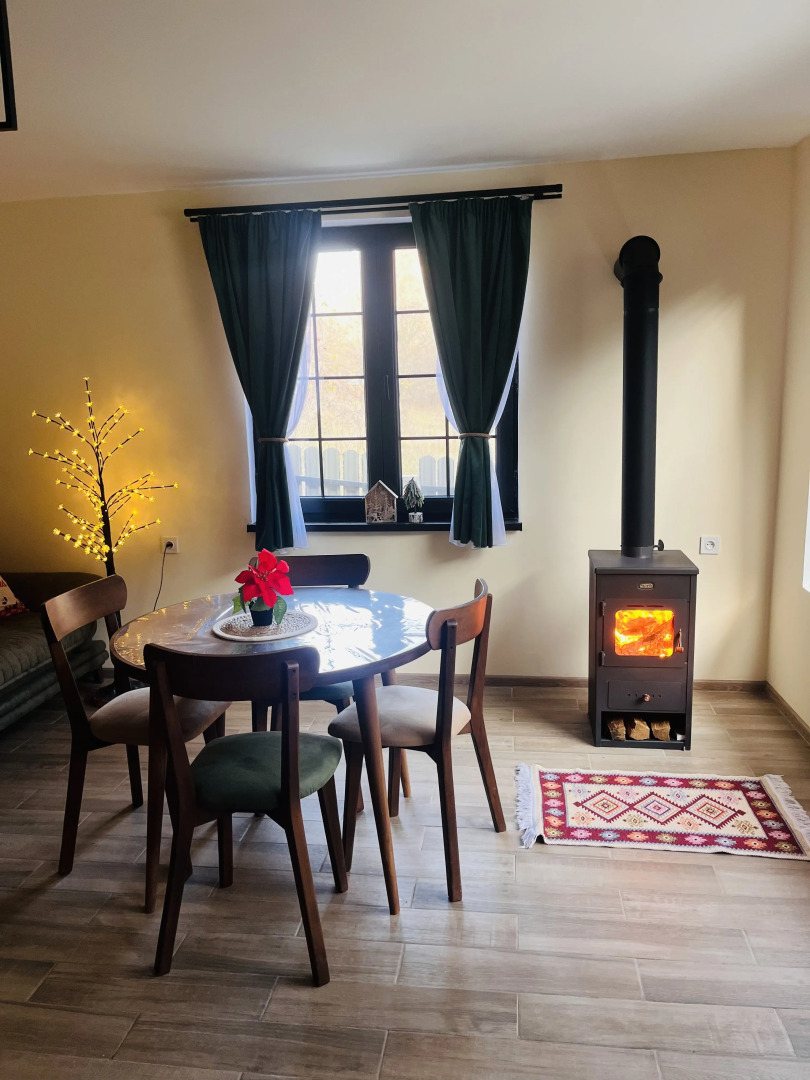 Частный дом Woodlandia Resort Borjomi with hot tub