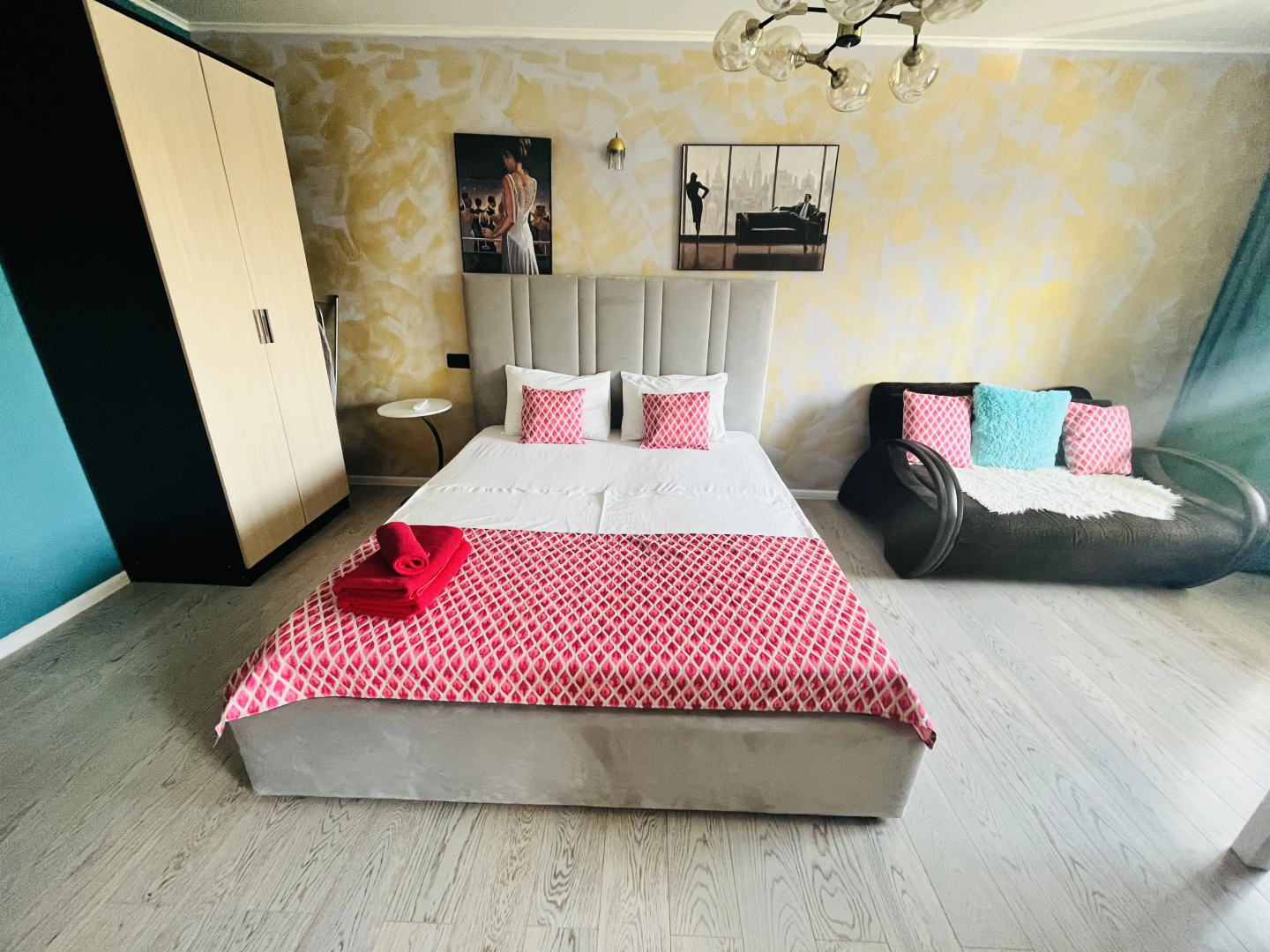 Апартаменты на Площади