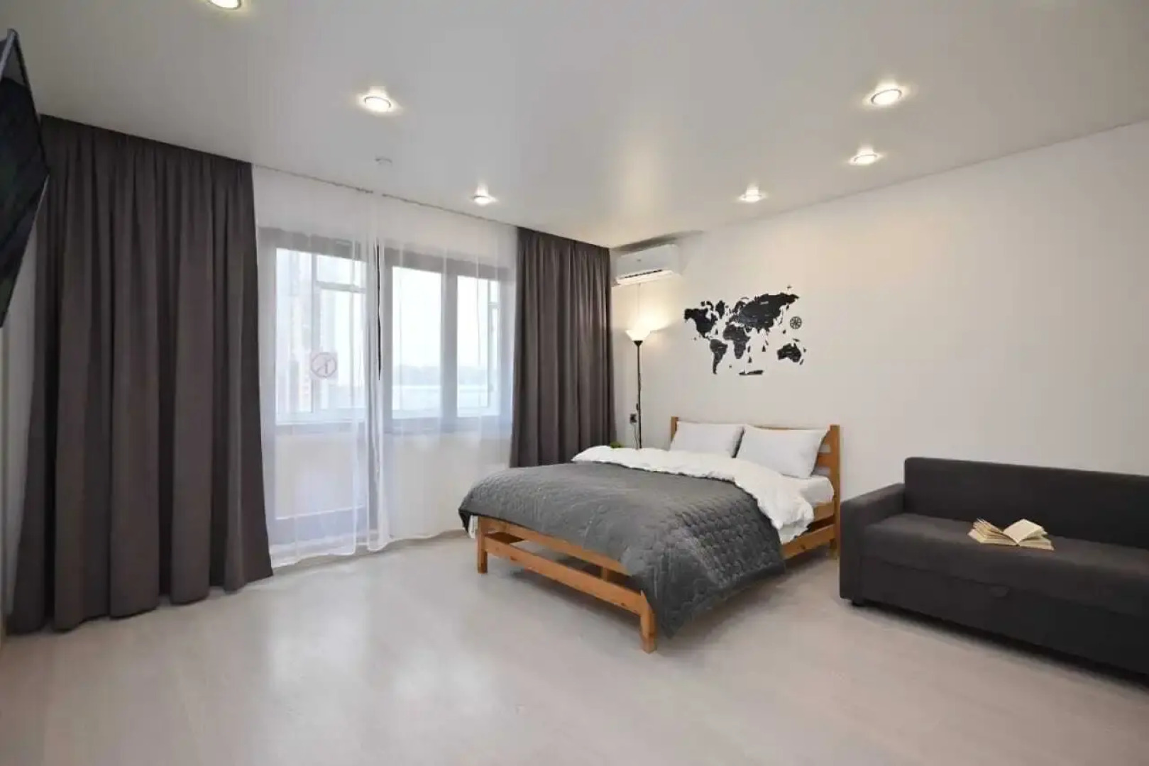 Квартира 1 к Материк