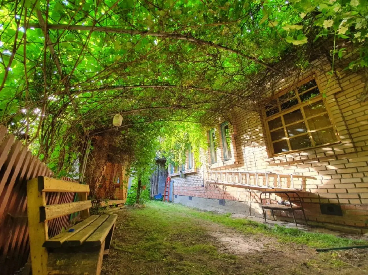 Частный дом во Фрязино с Уличным Бассейном и Батутом