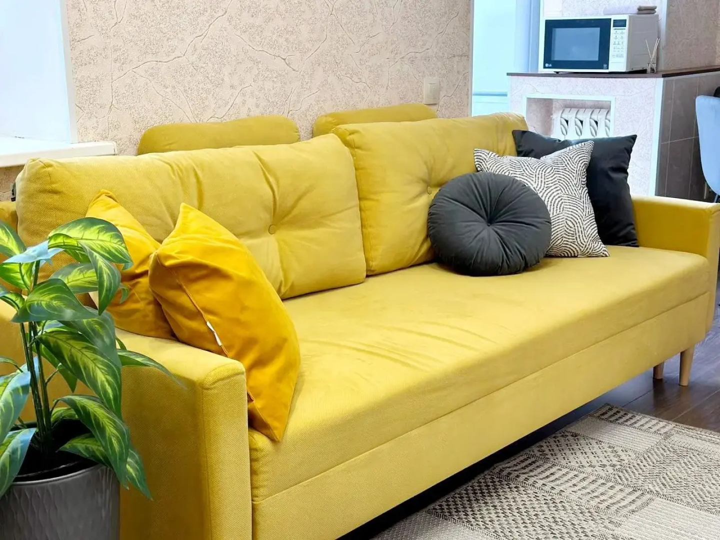 Апартаменты Runway Apartmets