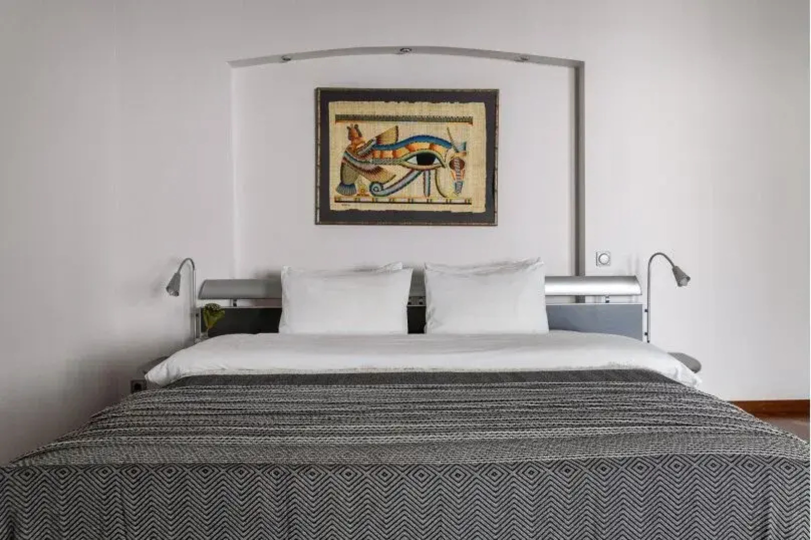 Квартира Двухкомнатная с Дизайнерским Ремонтом около Эрмитажа