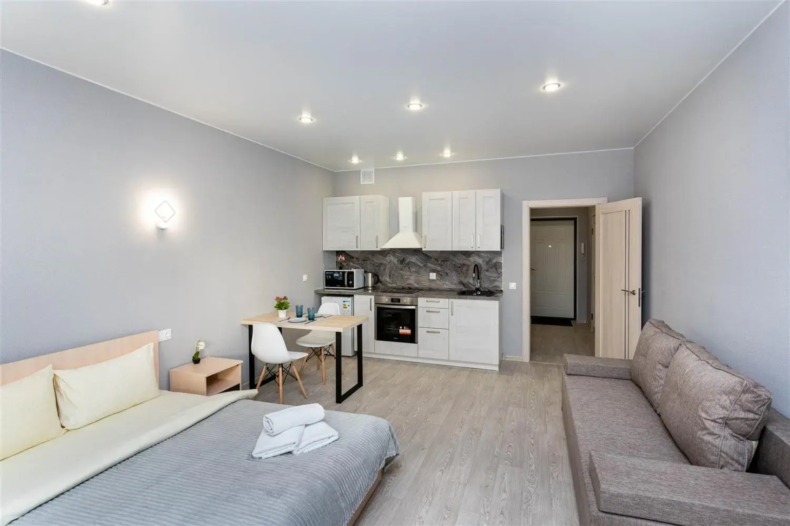 Апартаменты недалеко от аэропорта в новостройке