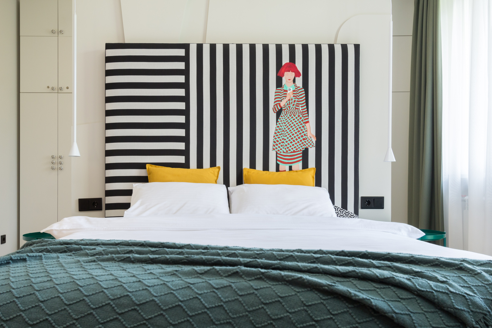 Квартира Величественная сталинка на набережной в историческом центре города-героя.