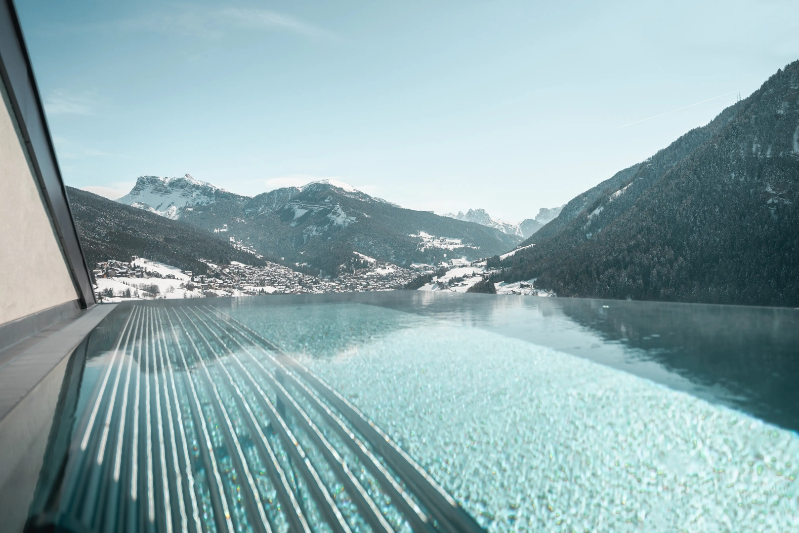 La Cort My Dollhouse - Adults Only