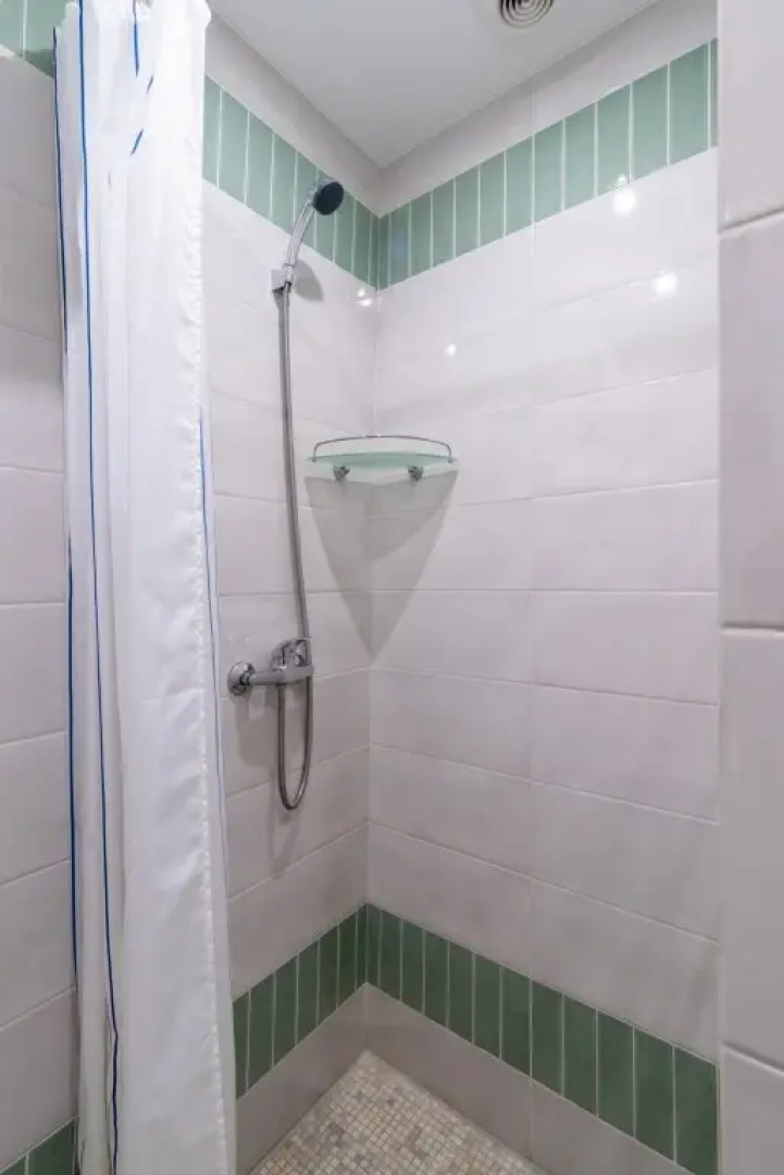 Апартаменты классическая студия с двуспальной кроватью и диваном