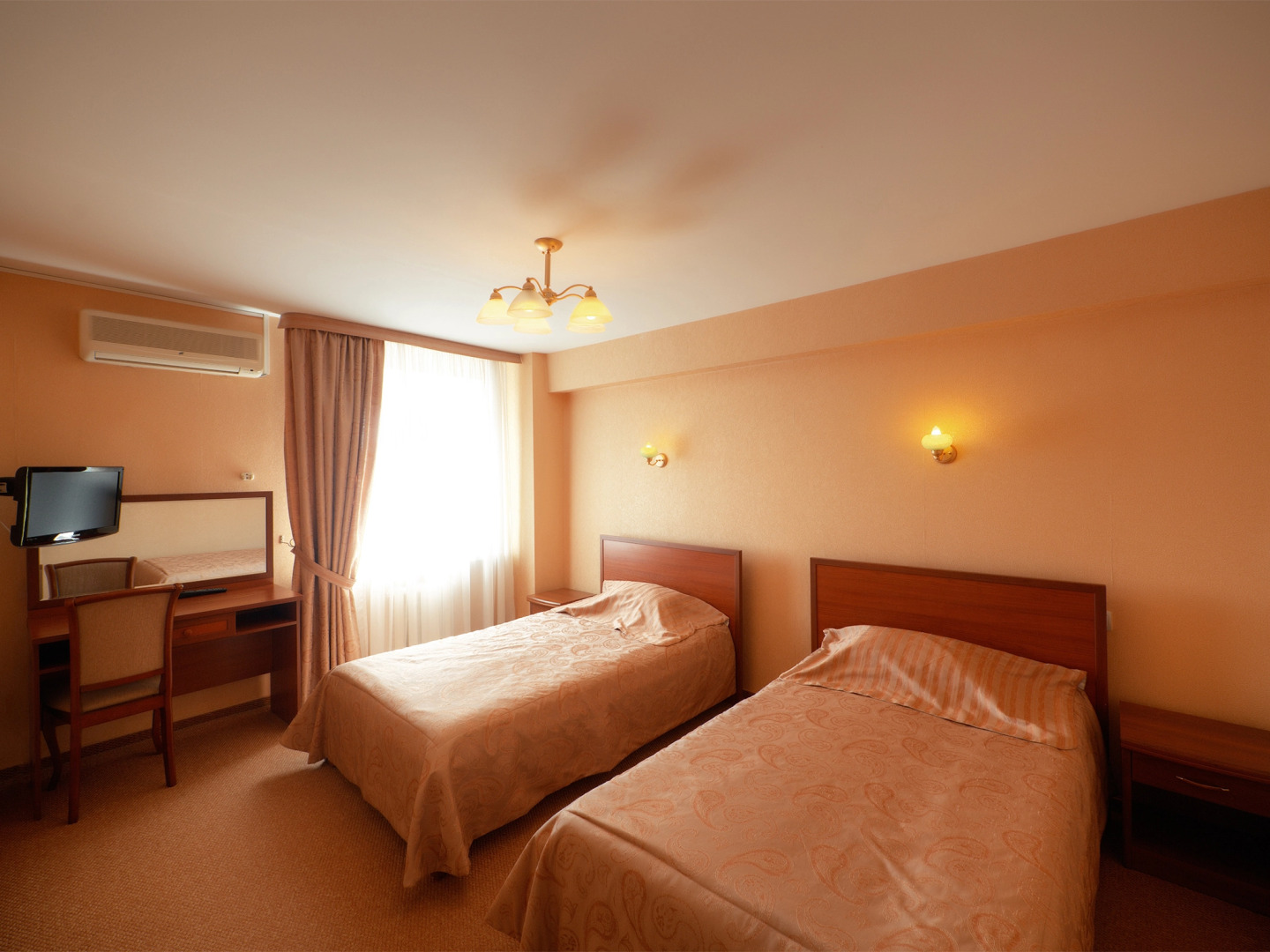 Октябрьская Отель