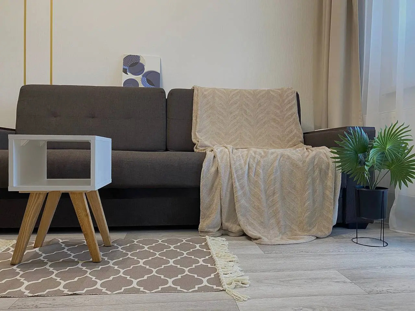 Квартира Поделам с панорамной лоджией у арены Трактор