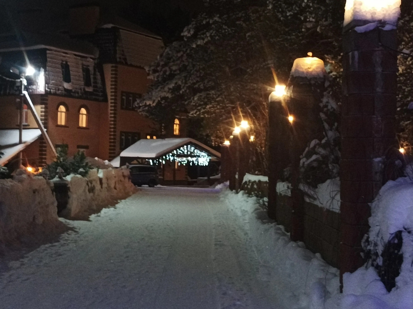 Гостевой дом Сосновая аллея в Дядькино