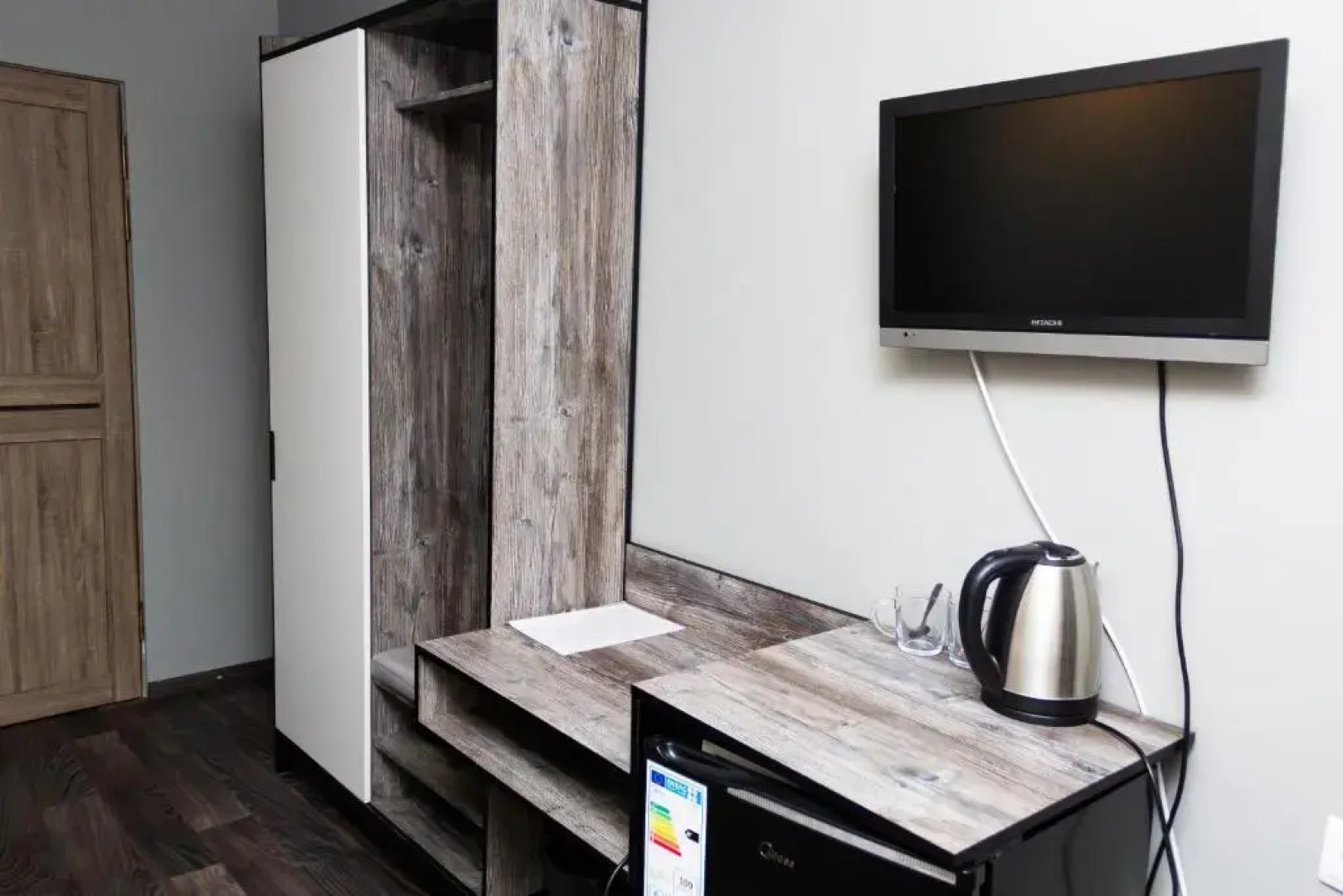 Отель Тахар