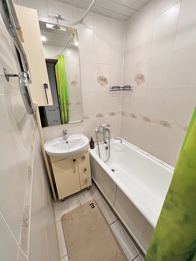 Апартаменты Сутки Как Дома на Народной 68